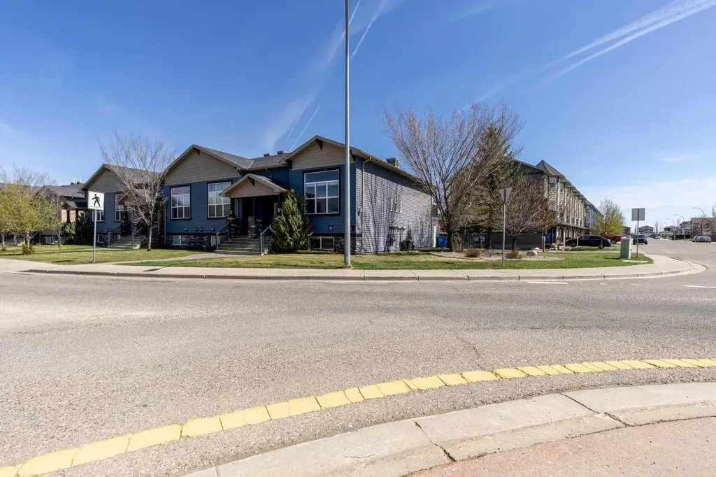 16 Sunridge Boulevard W Lethbridge AB T1J 1X5