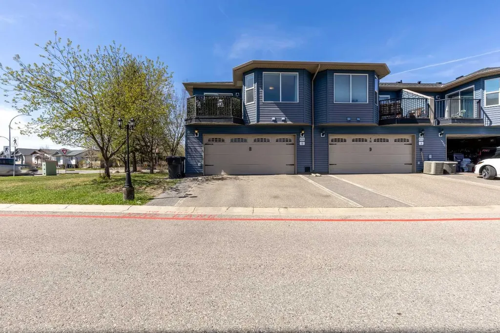 16 Sunridge Boulevard W Lethbridge AB T1J 1X5