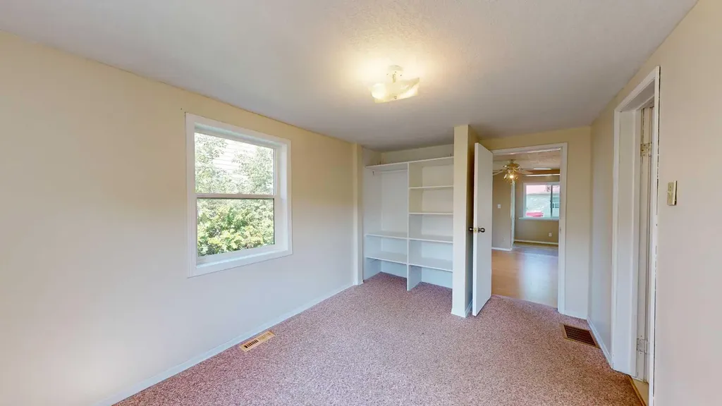 4904 47 Street Stettler AB T0C 2L2