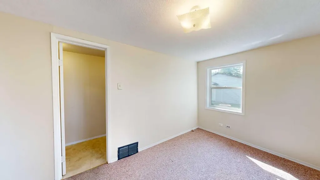 4904 47 Street Stettler AB T0C 2L2