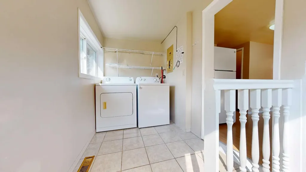 4904 47 Street Stettler AB T0C 2L2