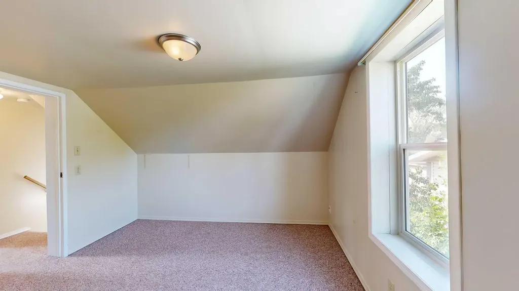 4904 47 Street Stettler AB T0C 2L2