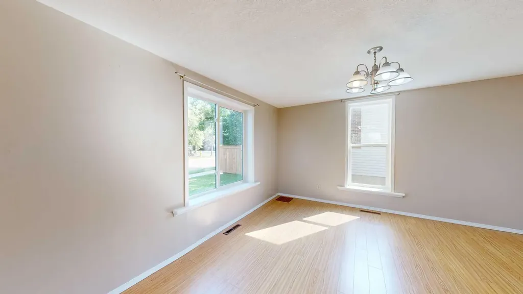 4904 47 Street Stettler AB T0C 2L2