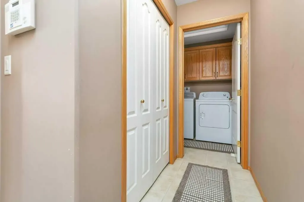 27 Ramage Crescent Red Deer AB T4P4A5