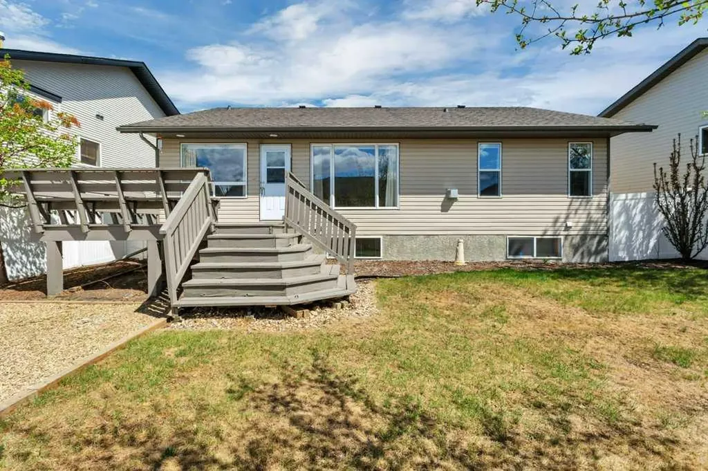 27 Ramage Crescent Red Deer AB T4P4A5