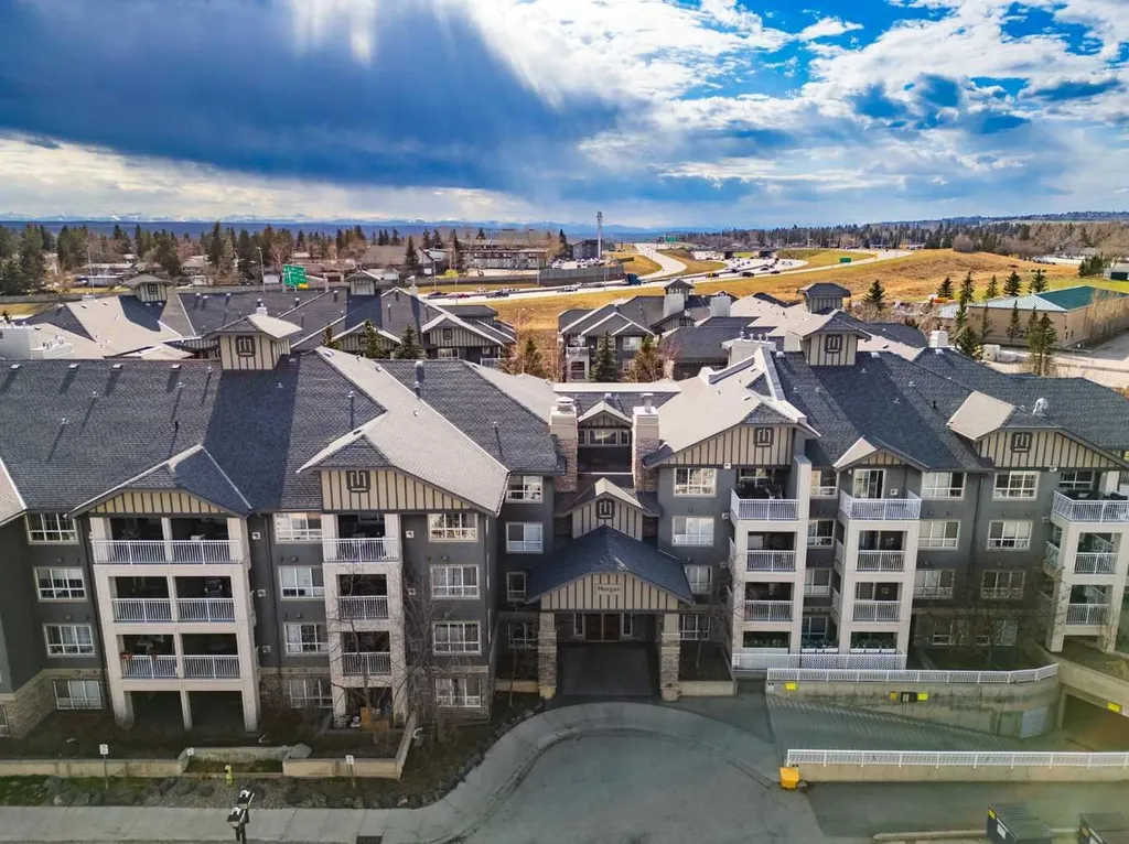 35 Richard Court SW Calgary AB T3E 7N9
