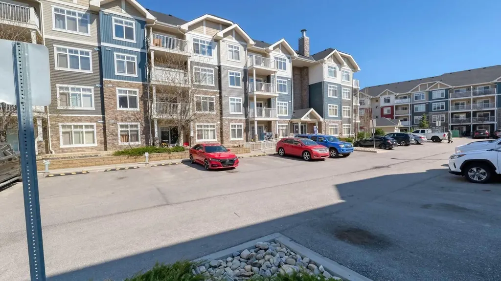 155 Skyview Ranch Way NE Calgary AB T3N 0L2