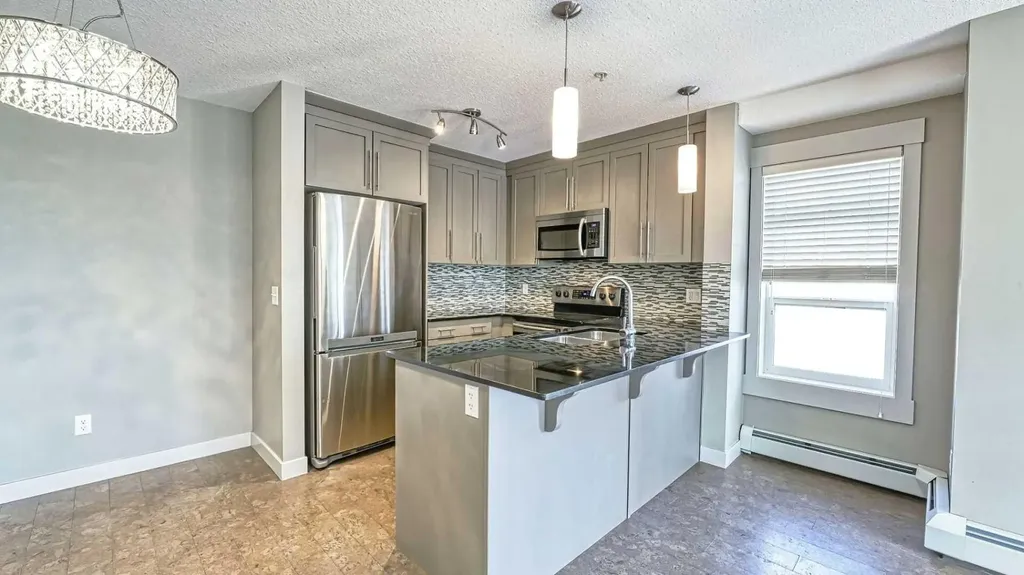 155 Skyview Ranch Way NE Calgary AB T3N 0L2
