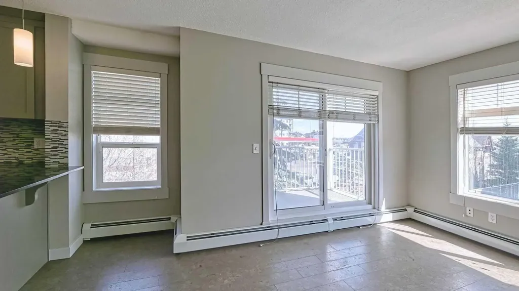 155 Skyview Ranch Way NE Calgary AB T3N 0L2