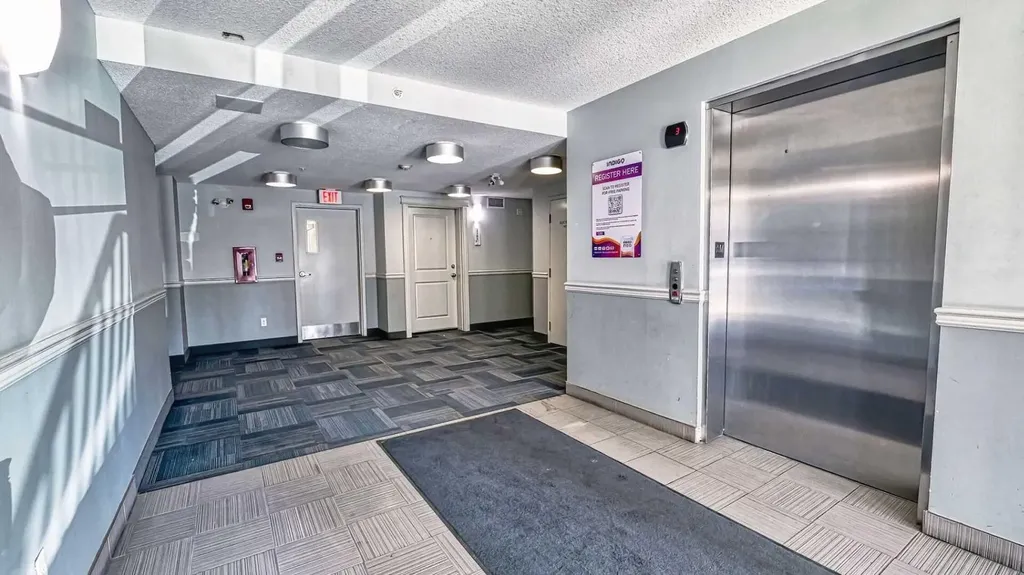 155 Skyview Ranch Way NE Calgary AB T3N 0L2