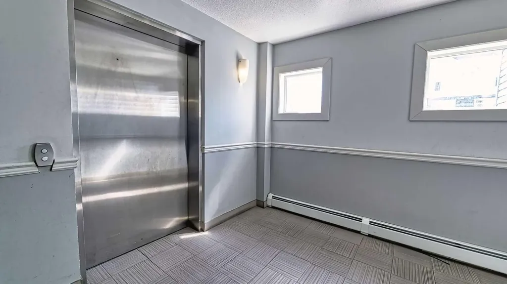 155 Skyview Ranch Way NE Calgary AB T3N 0L2