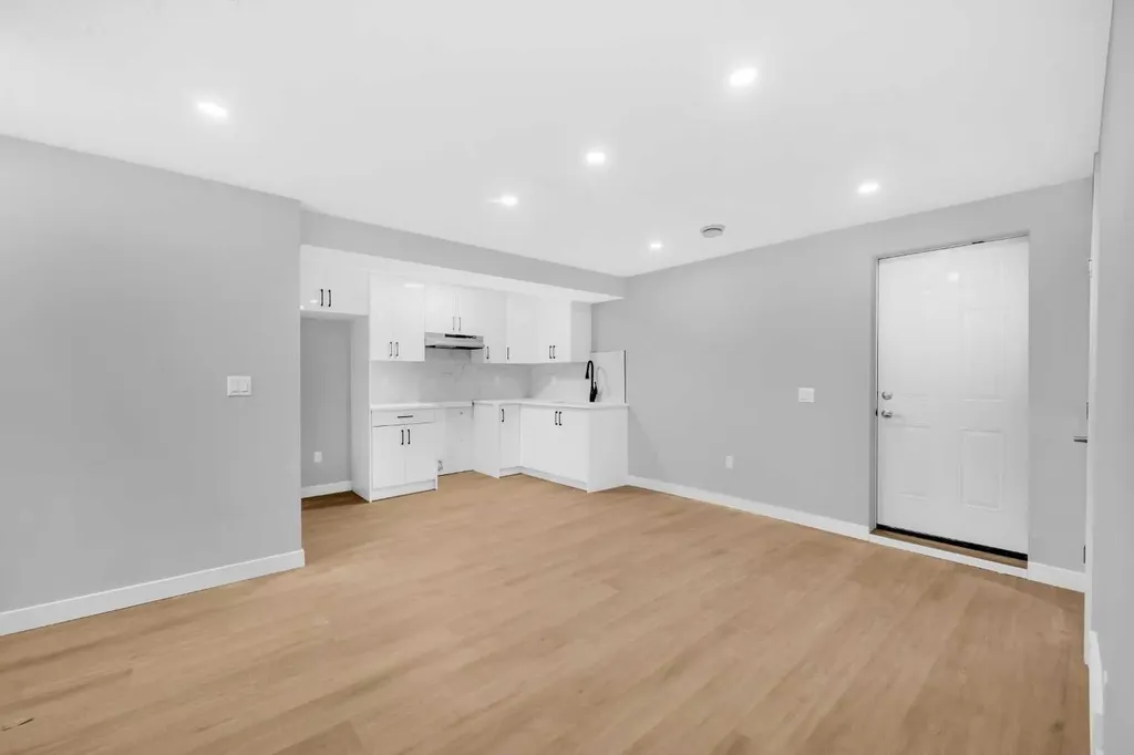 219 Falwood Way NE Calgary AB T3J1A9