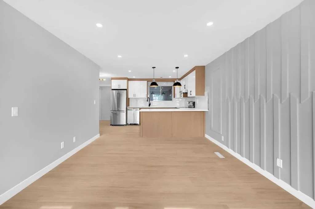 219 Falwood Way NE Calgary AB T3J1A9