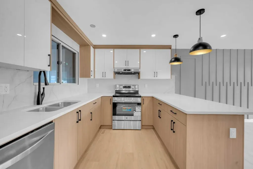 219 Falwood Way NE Calgary AB T3J1A9