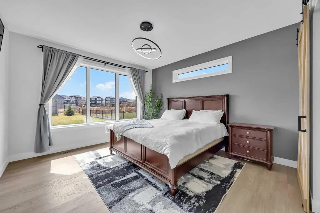 25 Cimarron Estates Gate Okotoks AB T1S0M9