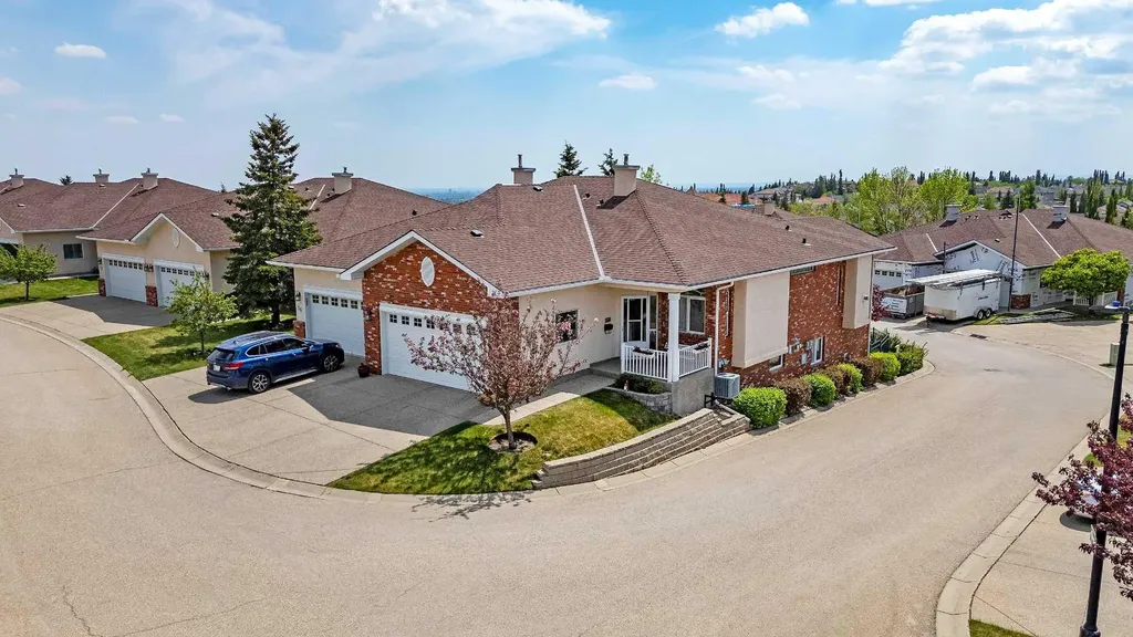 99 Christie Point SW Calgary AB T3H 3K8
