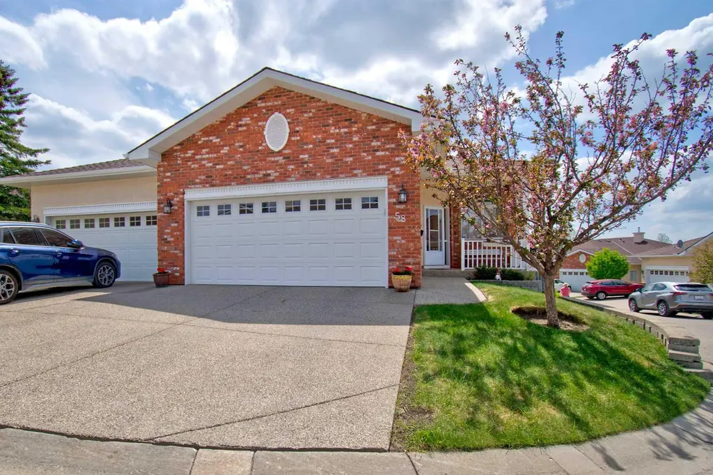 99 Christie Point SW Calgary AB T3H 3K8