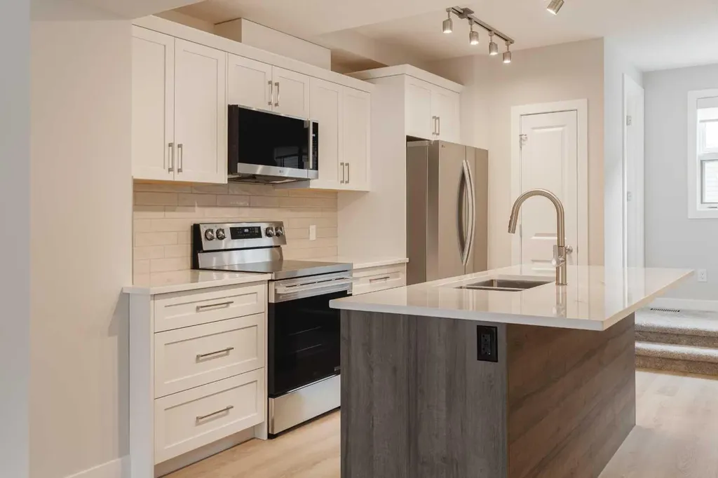 206 Aspen Hills Villas SW Calgary AB t3h 0H8