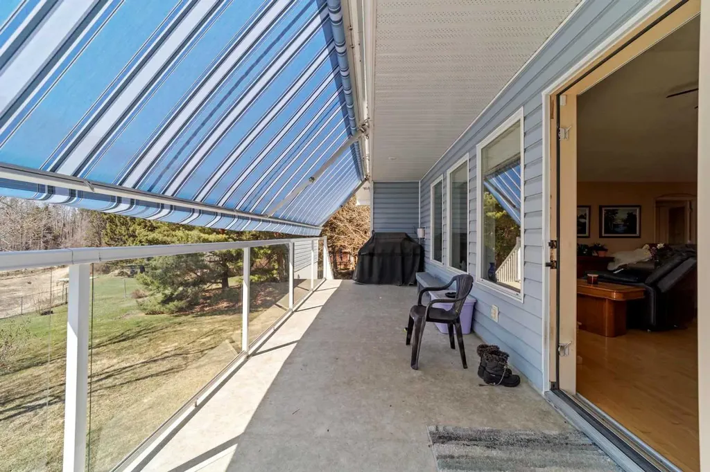 5024 52 Street Millet AB T0C 1Z0