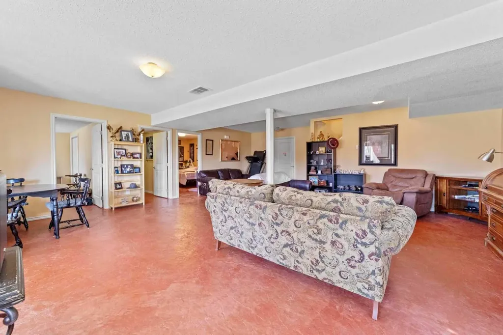 5024 52 Street Millet AB T0C 1Z0