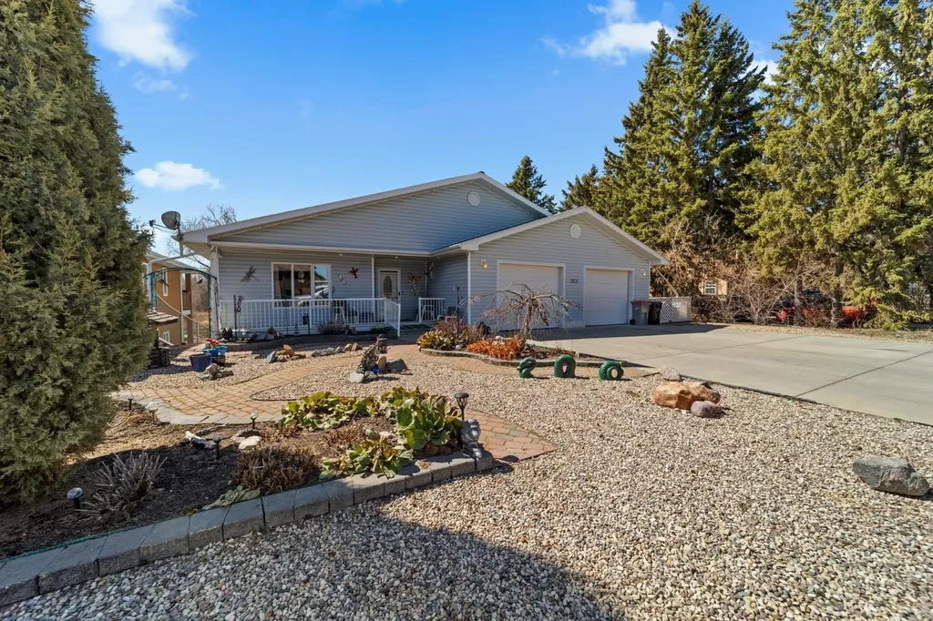 5024 52 Street Millet AB T0C 1Z0