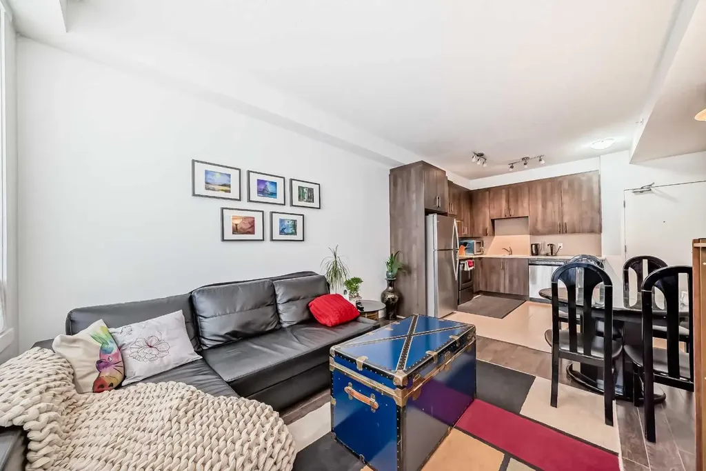 2308 Centre Street NE Calgary AB T2E 2T7