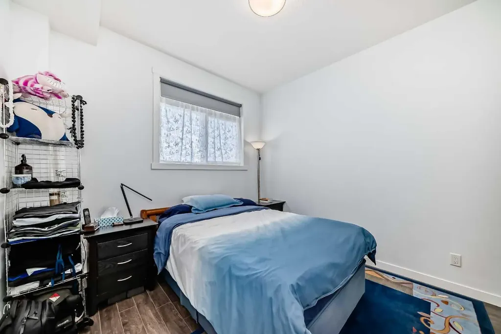 2308 Centre Street NE Calgary AB T2E 2T7