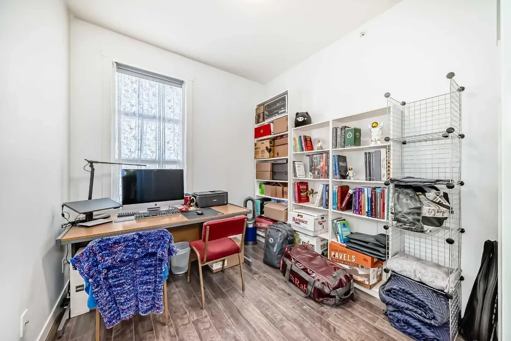 2308 Centre Street NE Calgary AB T2E 2T7