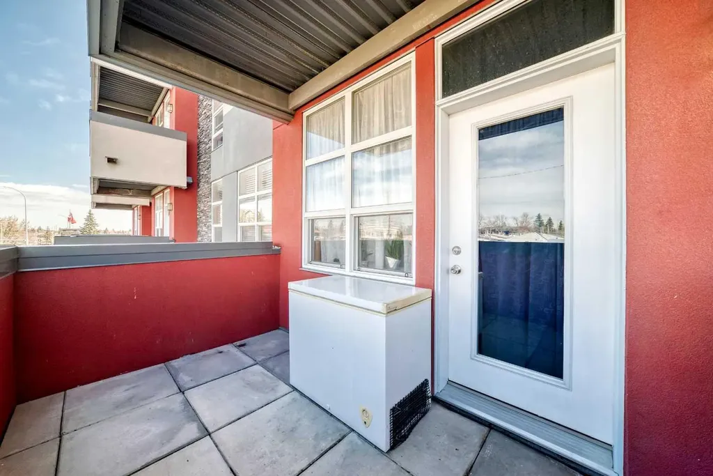 2308 Centre Street NE Calgary AB T2E 2T7