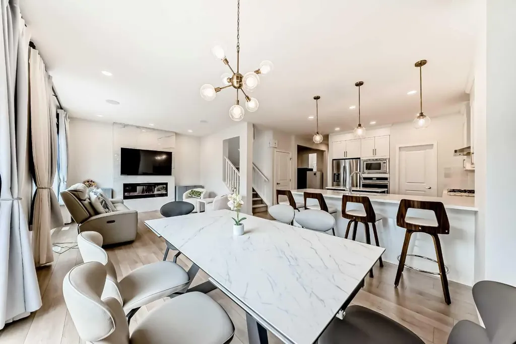 164 Magnolia Terrace SE Calgary AB T3M 3N2