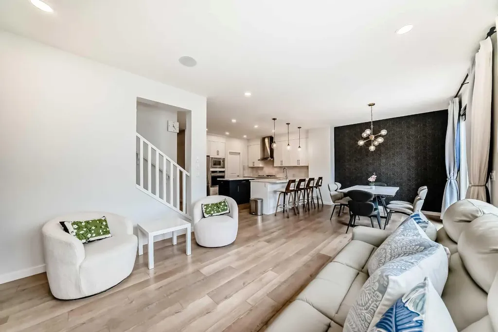 164 Magnolia Terrace SE Calgary AB T3M 3N2
