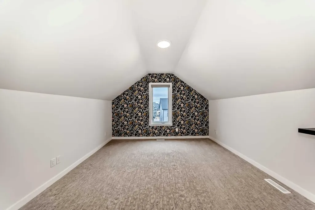 164 Magnolia Terrace SE Calgary AB T3M 3N2