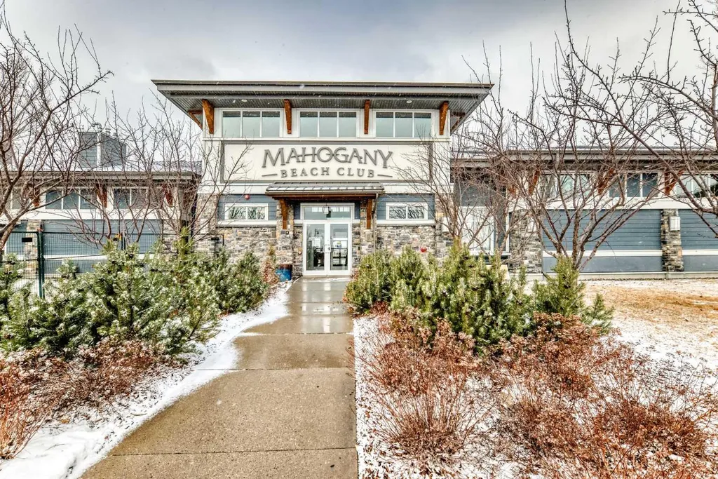 164 Magnolia Terrace SE Calgary AB T3M 3N2