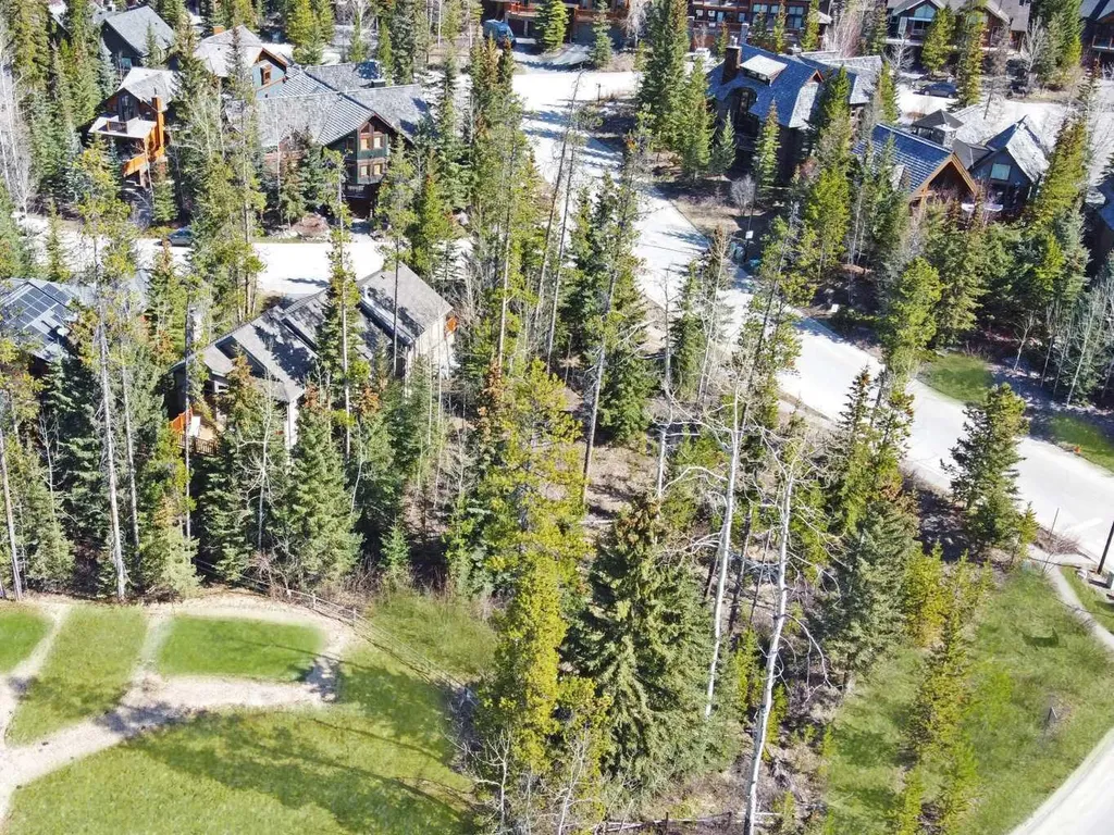105 Stonecreek Road Canmore AB T1W3A9