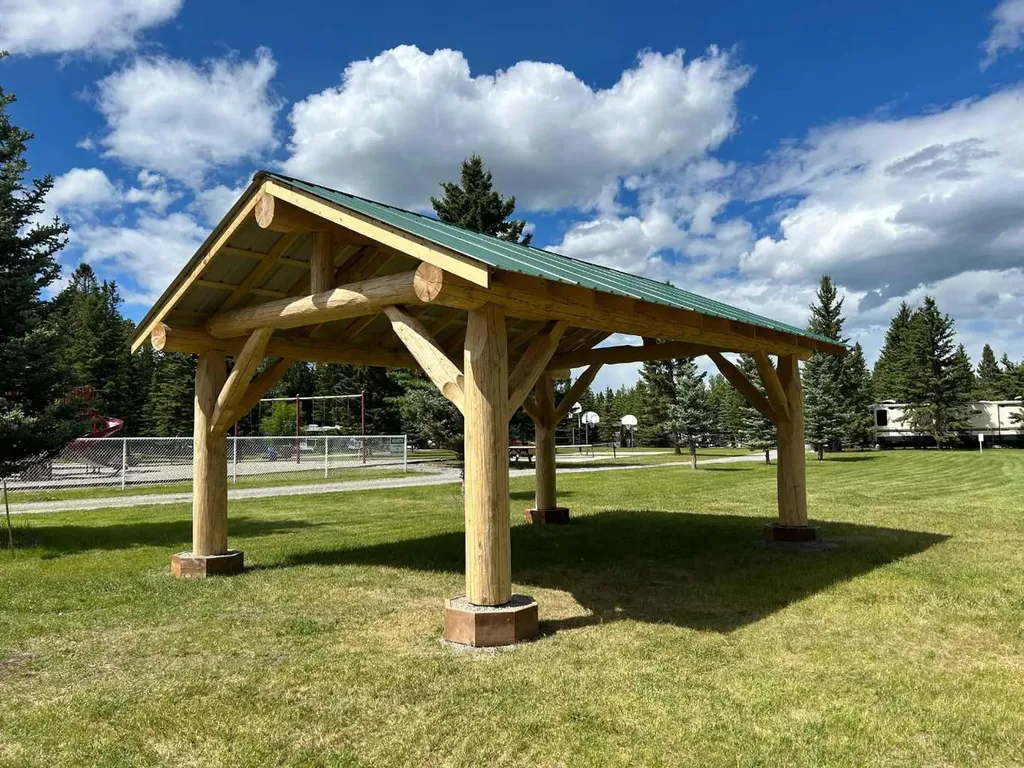 5230 27 Highway Rural Mountain View County AB T0M1X0