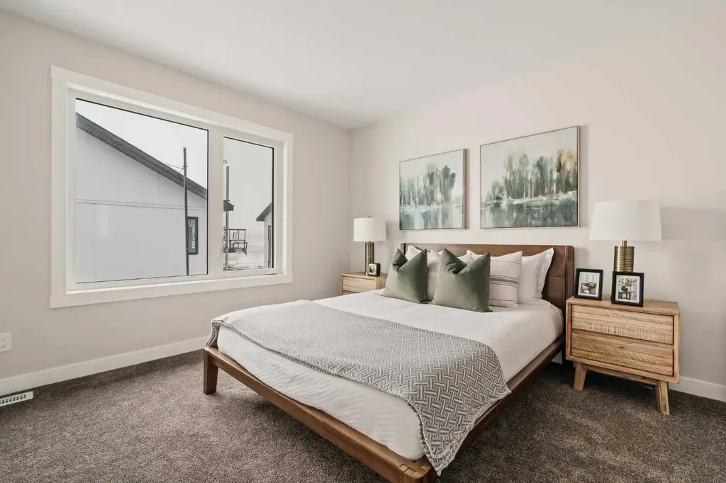 26 Rowmont Heath NW Calgary AB T3L 0M2