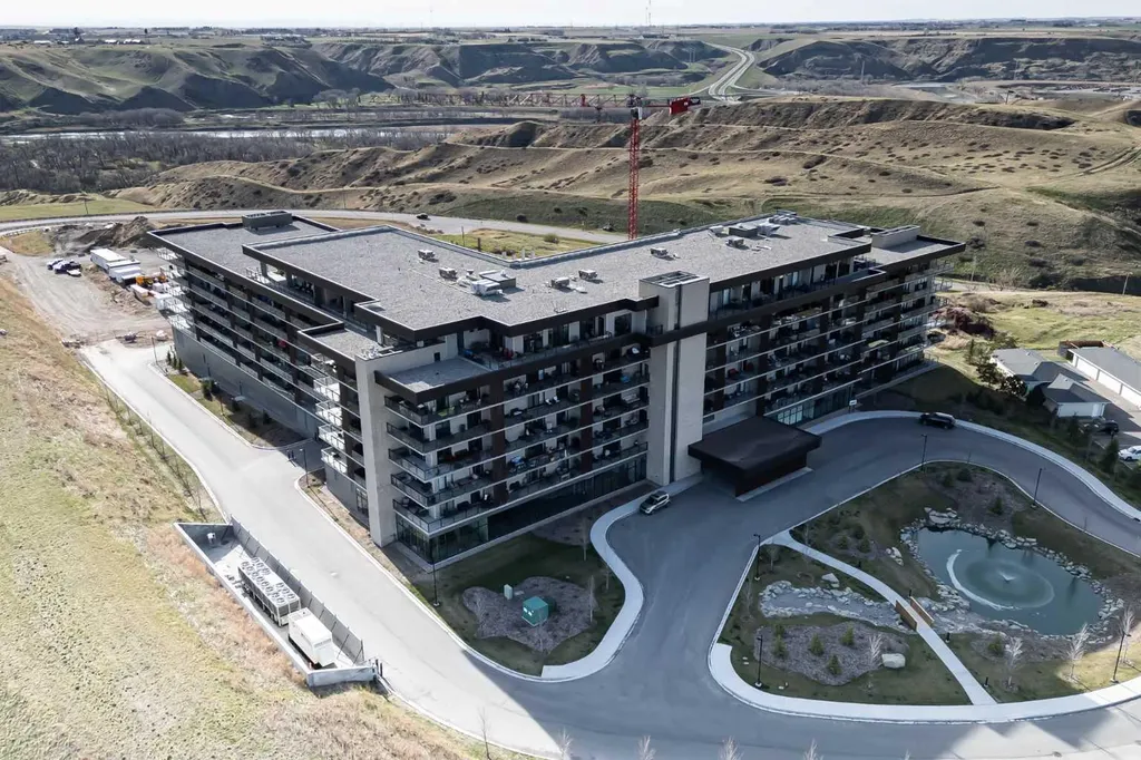 102 Scenic Drive N Lethbridge AB T1H 5L9