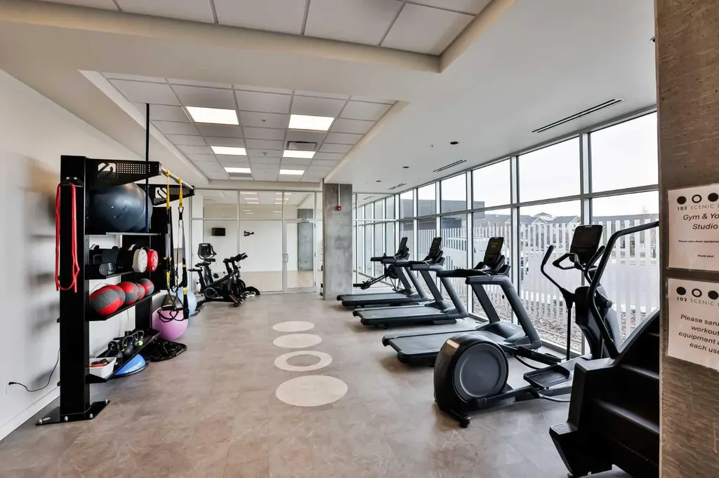 102 Scenic Drive N Lethbridge AB T1H 5L9