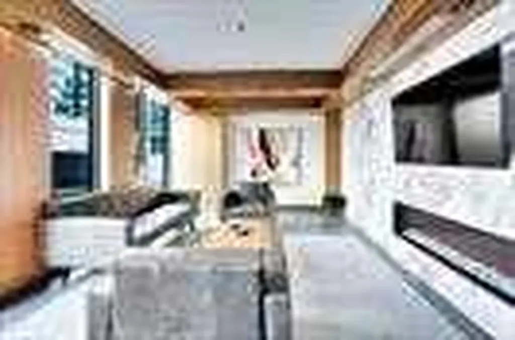 1010 6 Street SW Calgary AB t2r0e2