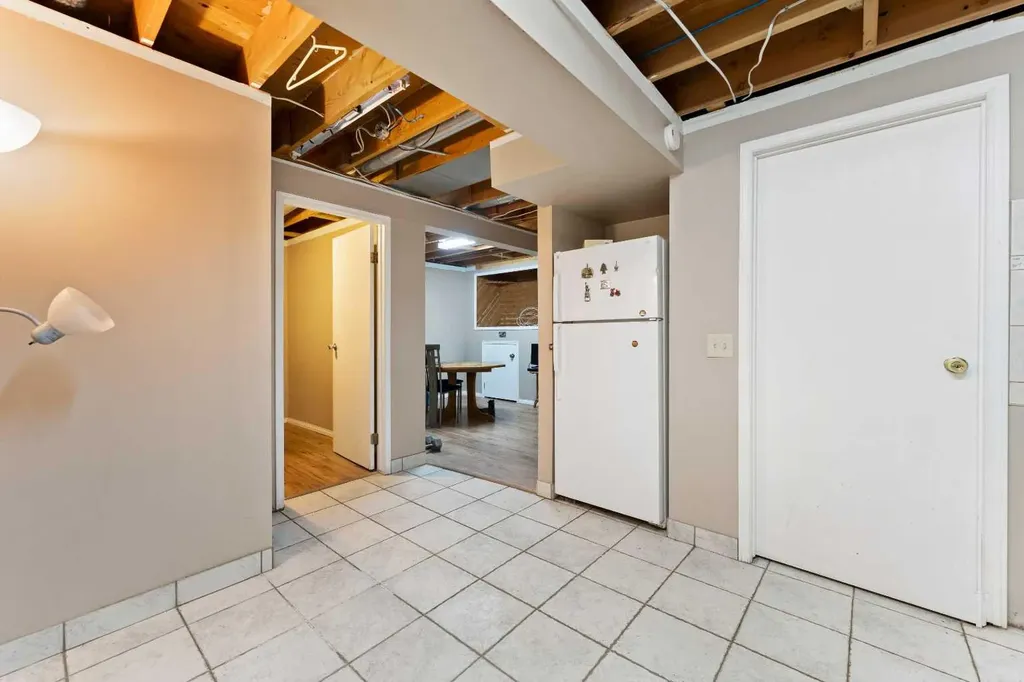 7003 Temple Drive NE Calgary AB T1Y 4Z4