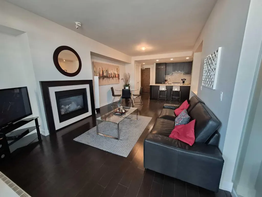 222 Riverfront Avenue SW Calgary AB T2P0X2