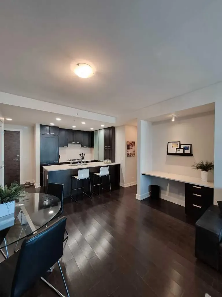 222 Riverfront Avenue SW Calgary AB T2P0X2