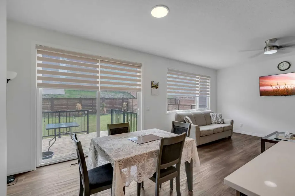 244 Lucas Way NW Calgary AB T3P 1M4
