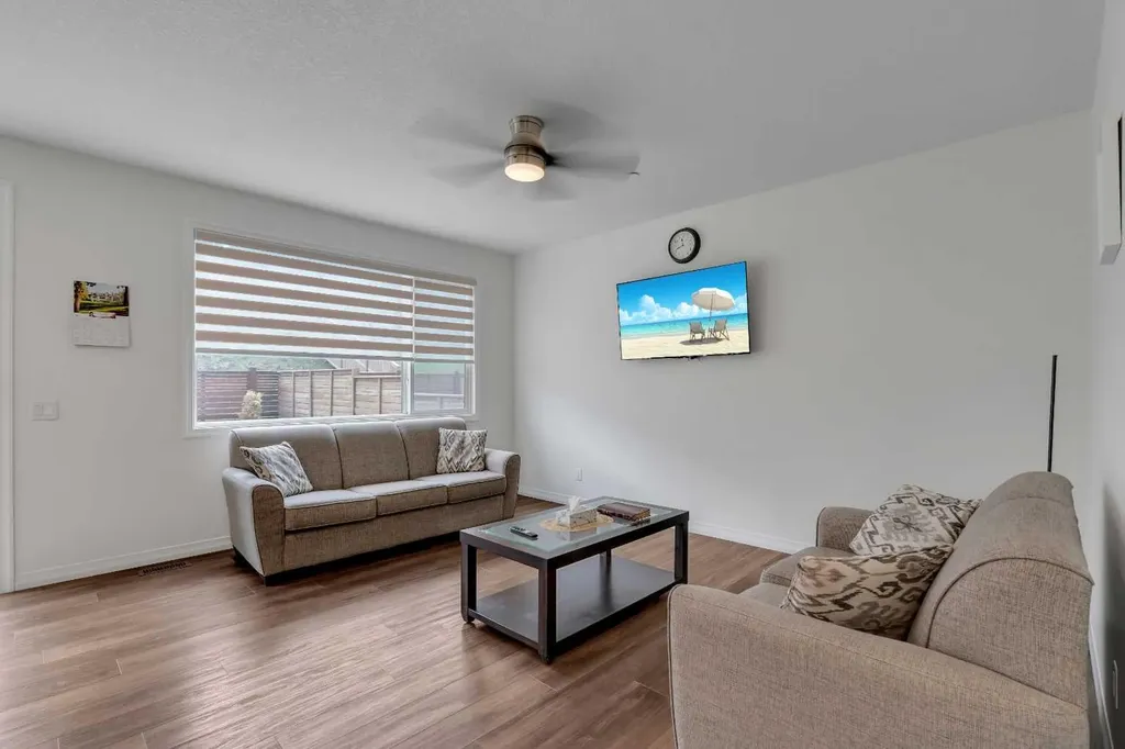 244 Lucas Way NW Calgary AB T3P 1M4