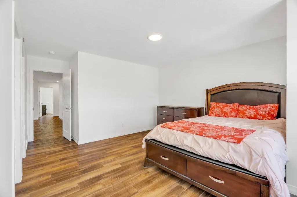 244 Lucas Way NW Calgary AB T3P 1M4
