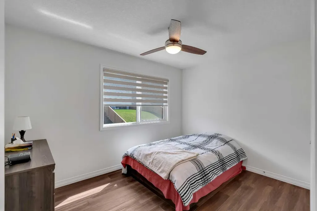 244 Lucas Way NW Calgary AB T3P 1M4