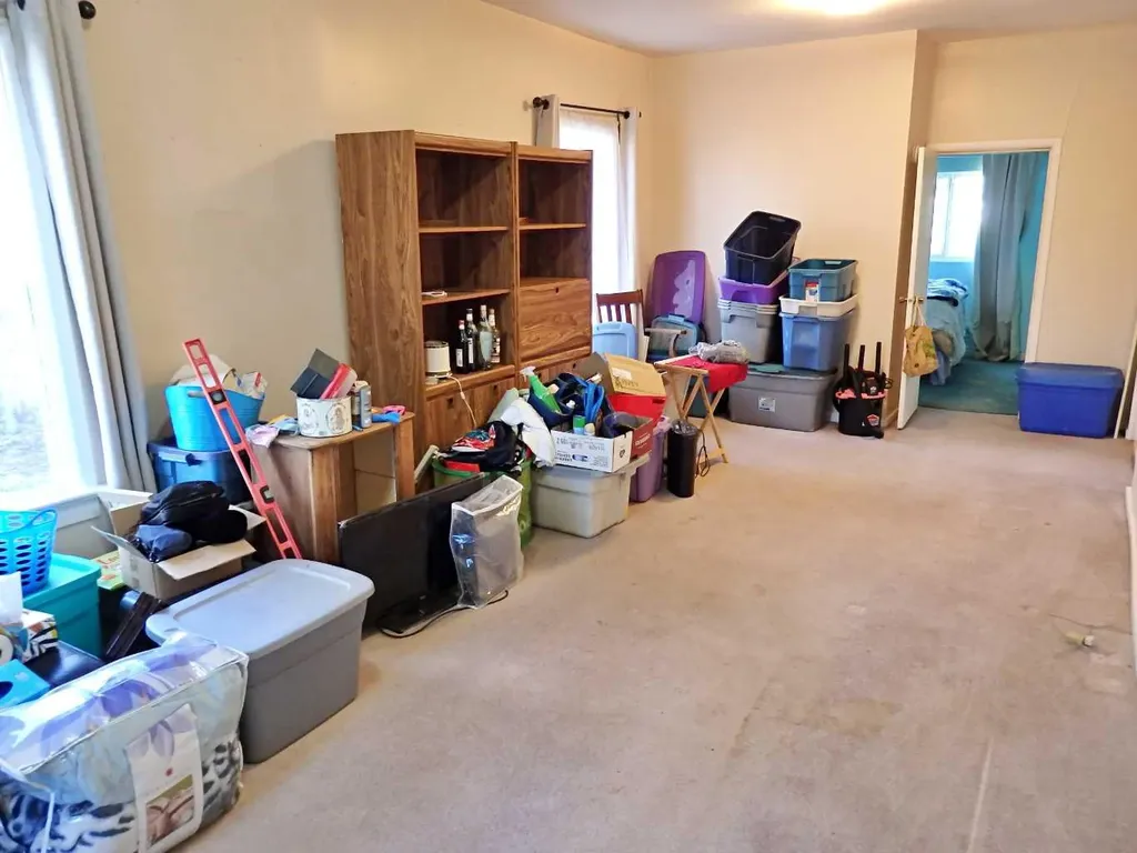 4812 51 Avenue Vermilion AB T9X 1T3