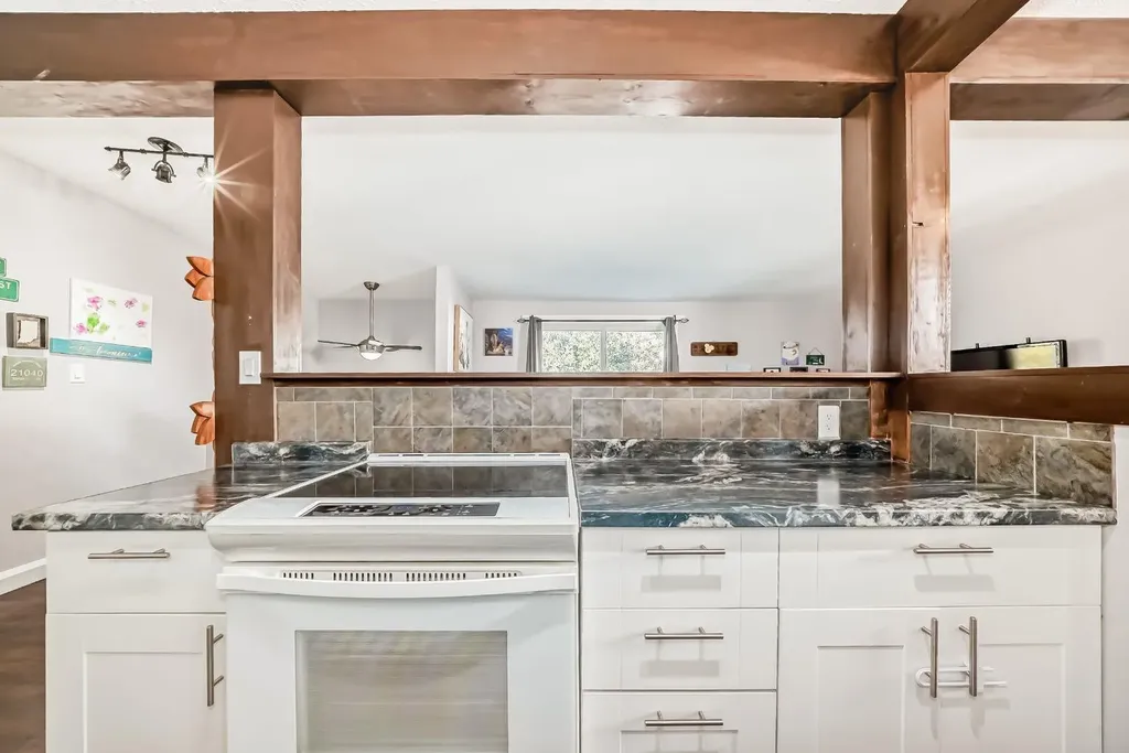 724D Raynard Crescent SE Calgary AB T2A 1X7