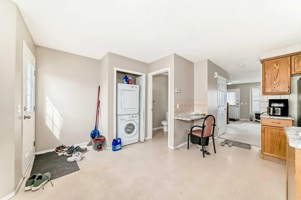 111 Tarawood Road NE Calgary AB T3J5B3