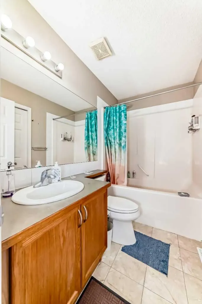 111 Tarawood Road NE Calgary AB T3J5B3